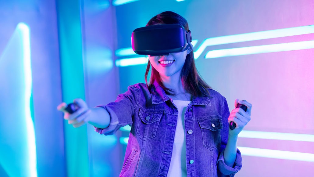 1030_LL_VR-1030x580