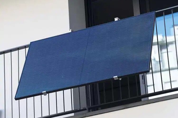 Balkonkraftwerkjpg.jpg